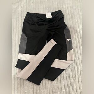 Nike Leggings, Kids Medium